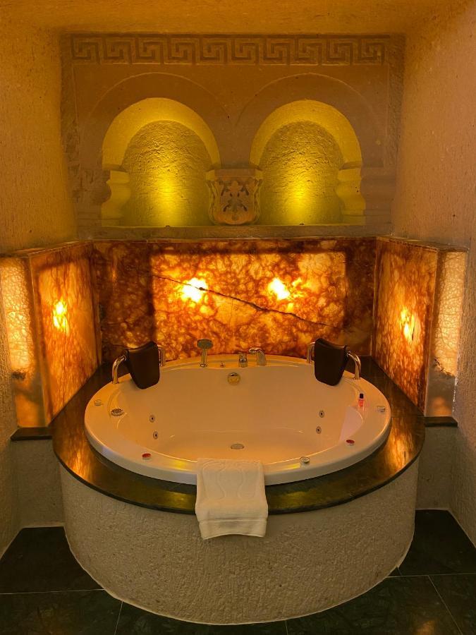 Abu Hayat Cave Suites Ortahisar Bagian luar foto