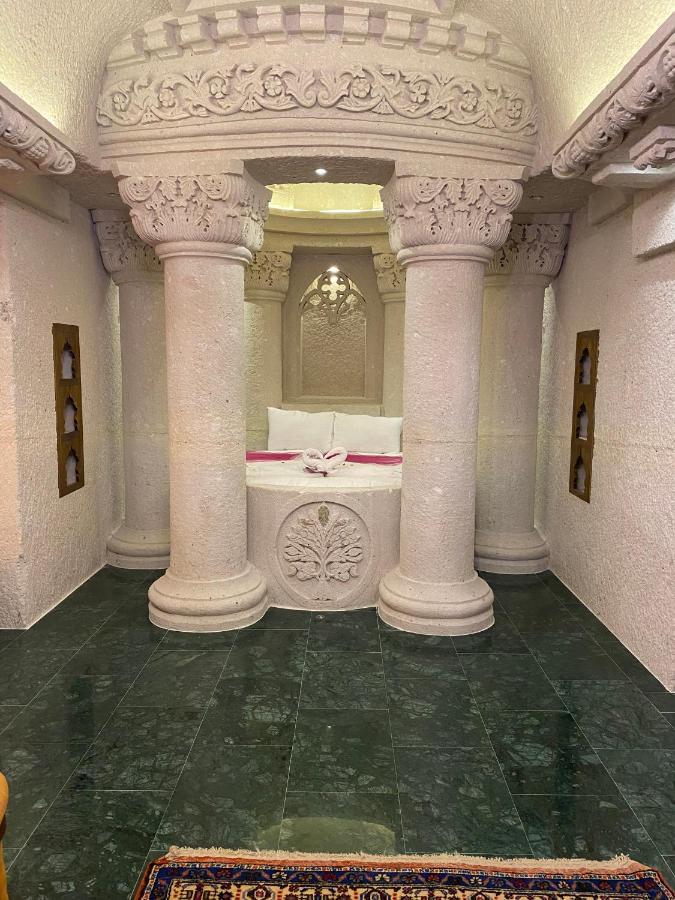 Abu Hayat Cave Suites Ortahisar Bagian luar foto