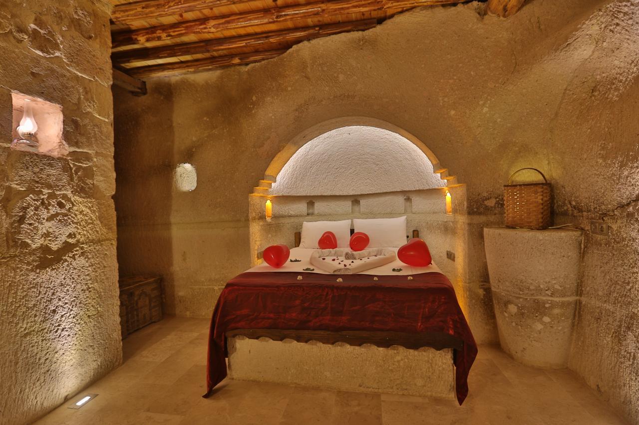 Abu Hayat Cave Suites Ortahisar Bagian luar foto