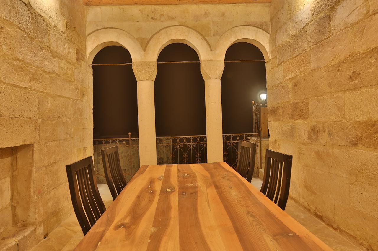 Abu Hayat Cave Suites Ortahisar Bagian luar foto