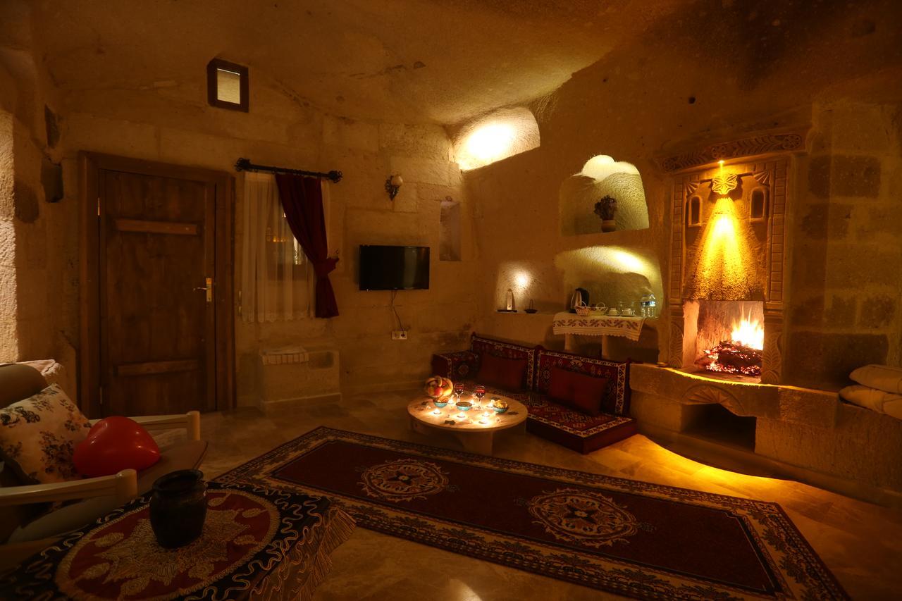 Abu Hayat Cave Suites Ortahisar Bagian luar foto