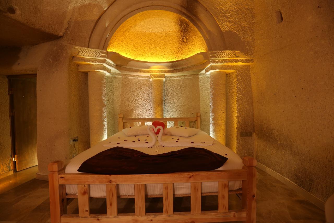 Abu Hayat Cave Suites Ortahisar Bagian luar foto