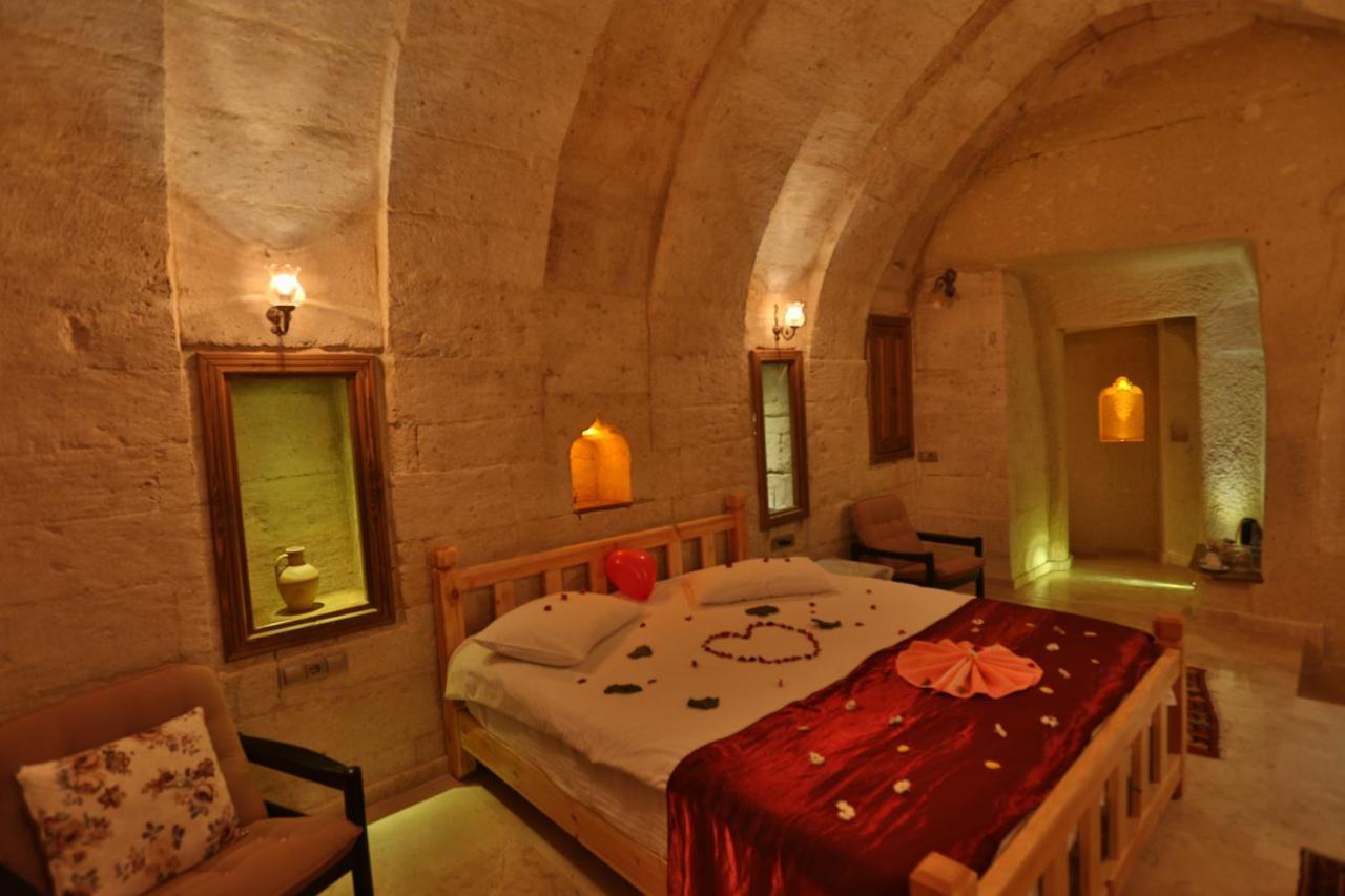 Abu Hayat Cave Suites Ortahisar Bagian luar foto