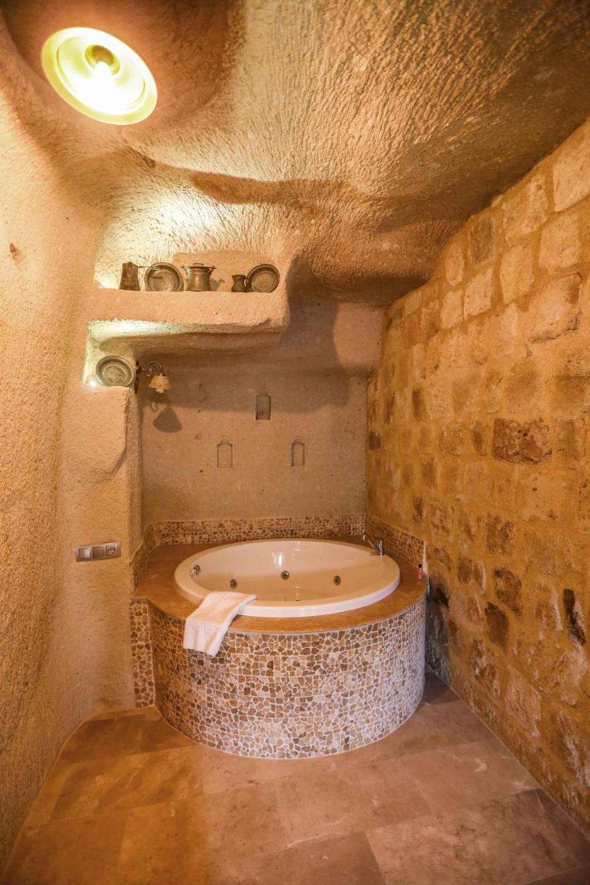 Abu Hayat Cave Suites Ortahisar Bagian luar foto